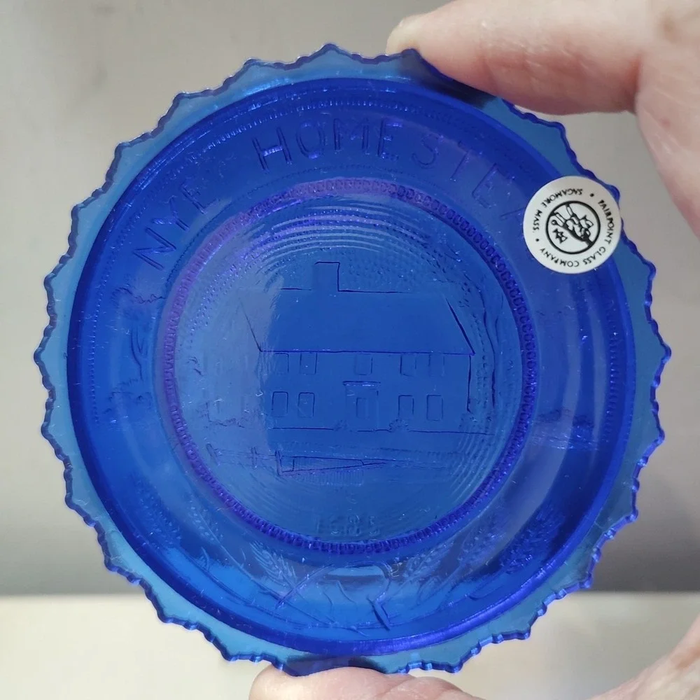 Fairpoint Glass Cobalt Blue Souvenir Plates Nantucket NH Set of 3 1981 Scalloped